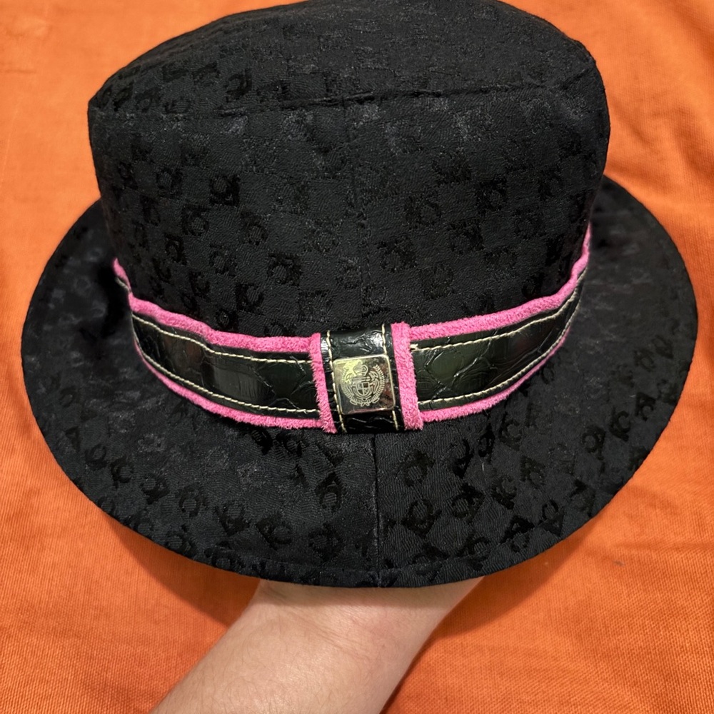 Liz Claiborne Black and Pink Bucket Hat